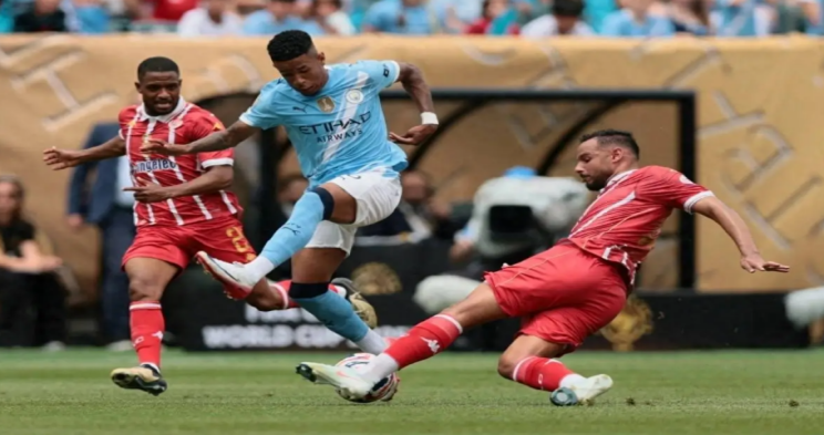 金球SCvs星光传奇队直播_无延迟金球SCvs星光传奇队直播_高清在线观看金球SCvs星光传奇队直播-24直播