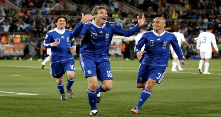 金球SCvs星光传奇队直播_无延迟金球SCvs星光传奇队直播_高清在线观看金球SCvs星光传奇队直播-24直播